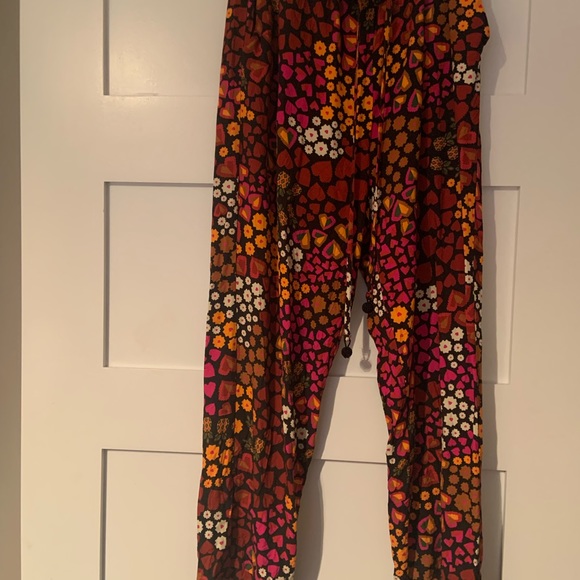 FARM Rio x Anthropologie Elodie Drawstring Floral Heart Cropped Pants Sz. S - Picture 3 of 4